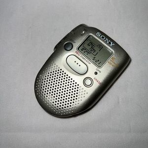 Sony digital voice IC Recorder portable notetaker dictaphone ICD-67